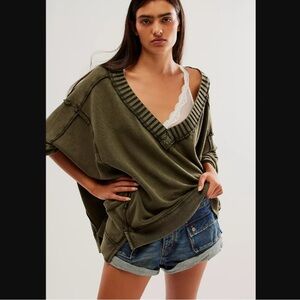 Free People We The Free Wait For You Pullover Womens M Oversized V-Neck Sweater